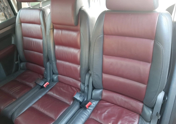 Volkswagen Touran cena 19700 przebieg: 295000, rok produkcji 2008 z Poddębice małe 79